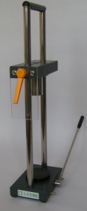 Laboratorní ruční korunkovačka – KN